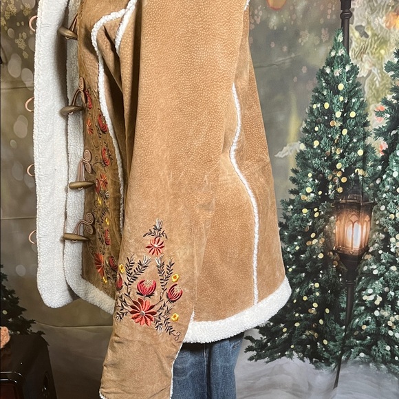 🧥St. John’s Bay Westerncore Embroidered Shearling-Trim Teddy Jacket | Sz Large - Picture 16 of 16